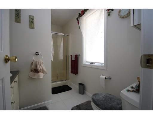 31 Blacksmith Way, Saugus, MA 01906 photo 16