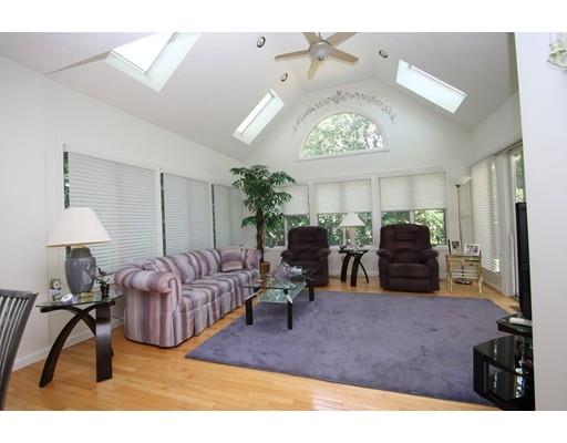 31 Blacksmith Way, Saugus, MA 01906 photo 9