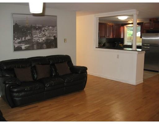 76 Cornflower Dr, West Springfield, MA 01089 photo 5