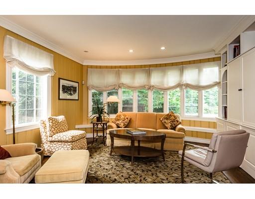352 Kent St, Brookline, MA 02446 photo 7