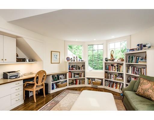 352 Kent St, Brookline, MA 02446 photo 17