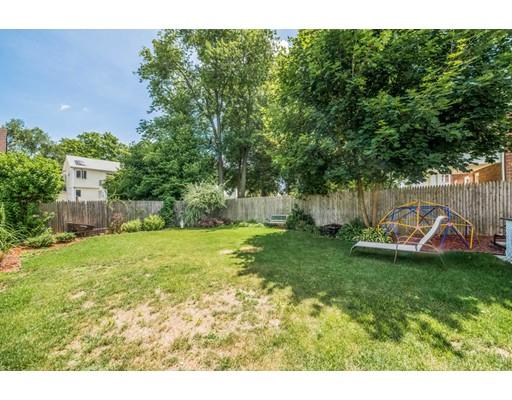 11 Vail St, Springfield, MA 01118 photo 19