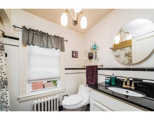 11 Vail St, Springfield, MA 01118 photo 16