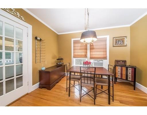 11 Vail St, Springfield, MA 01118 photo 9