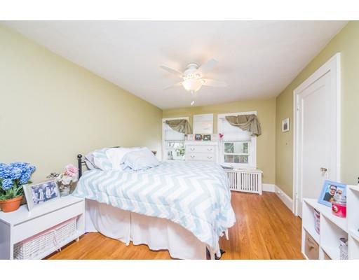 11 Vail St, Springfield, MA 01118 photo 14