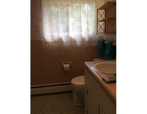 49 Yamaska Rd, Springfield, MA 01118 photo 15