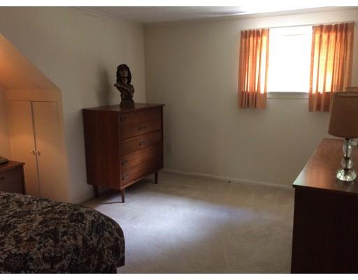 49 Yamaska Rd, Springfield, MA 01118 photo 16