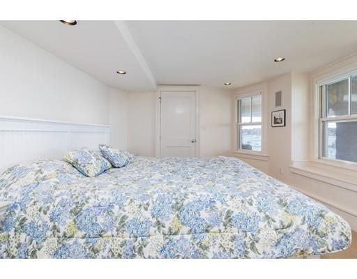 10 Cliff St, Marblehead, MA 01945 photo 19