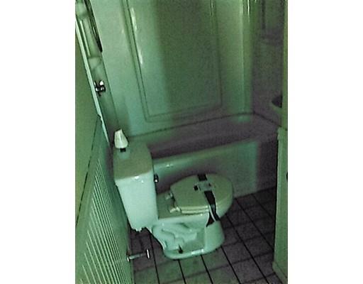 9 Patch Reservoir Dr, Worcester, MA 01602 photo 4