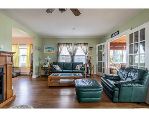57 Highland Ave, Hampton, NH 03842 photo 8