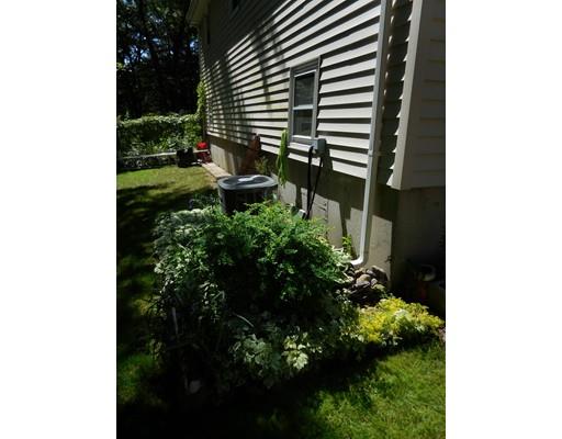 1 Lancaster Rd, Randolph, MA 02368 photo 3