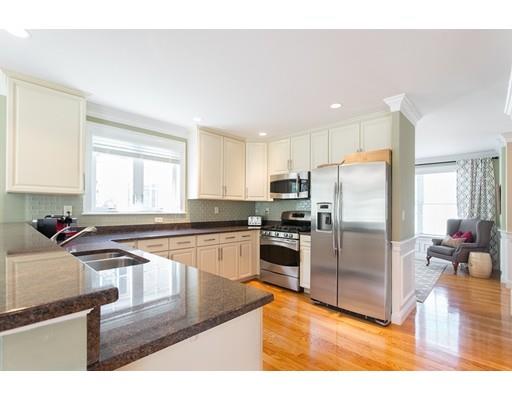 62 Jarvis Cir, Needham, MA 02492 photo 5