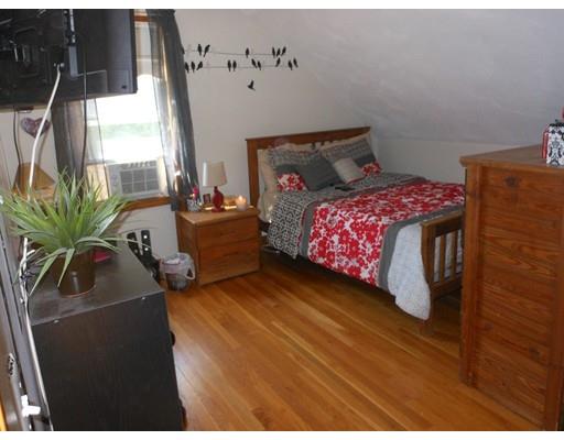 9 Emerald St, Wakefield, MA 01880 photo 5