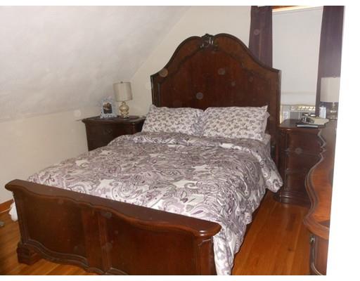 9 Emerald St, Wakefield, MA 01880 photo 4