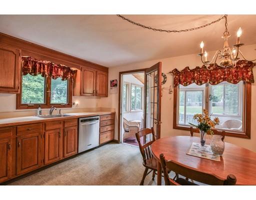 4 Noel St, Hampton, NH 03842 photo 4