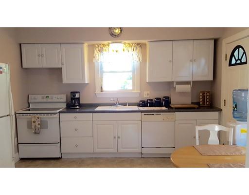 17 S Stowell St, Worcester, MA 01604 photo 6