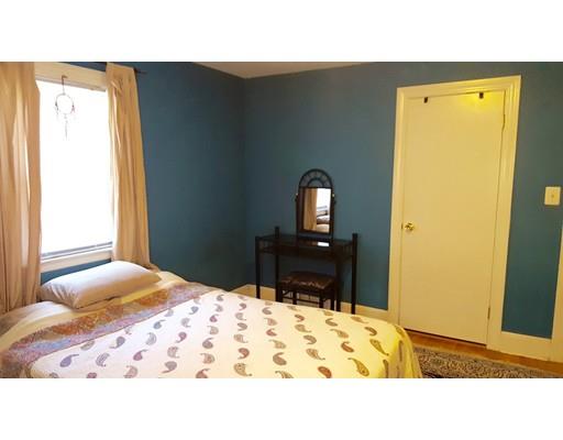17 S Stowell St, Worcester, MA 01604 photo 13