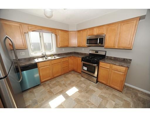 33 Linden St #B, Fall River, MA 02720 photo 1