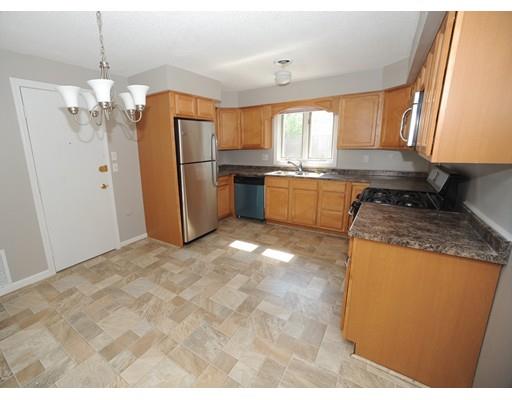 33 Linden St #B, Fall River, MA 02720 photo 2