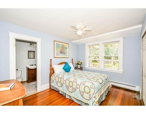 121 Willow St, Reading, MA 01867 photo 14