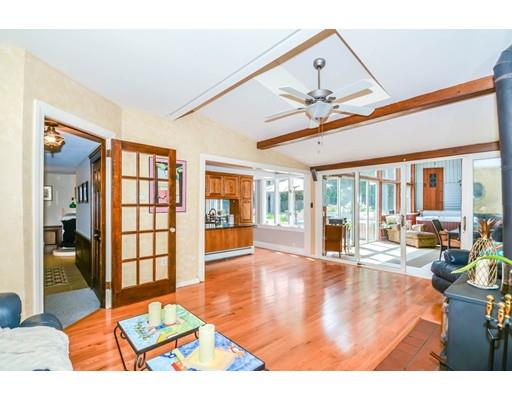 121 Willow St, Reading, MA 01867 photo 11