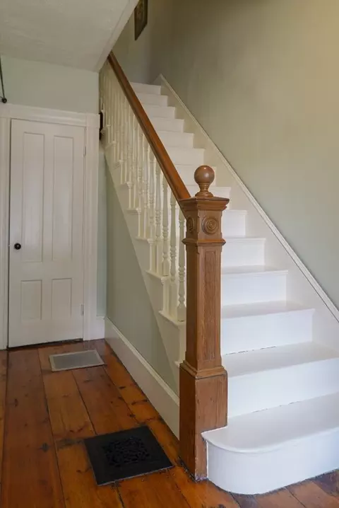 34 Bartlett St, Beverly, MA 01915 photo 19