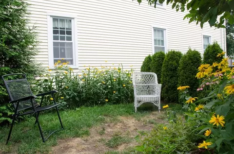 34 Bartlett St, Beverly, MA 01915 photo 25