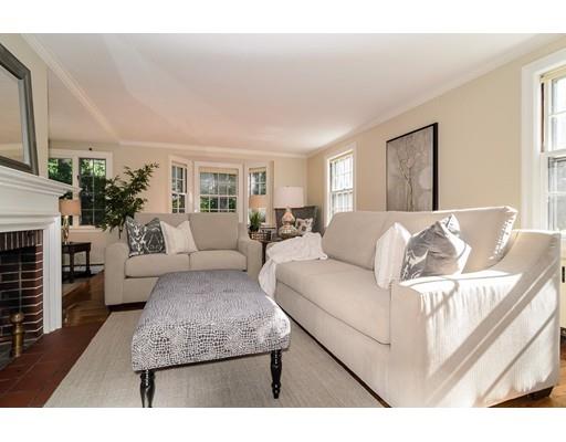 84 Washburn Ave, Wellesley, MA 02481 photo 4