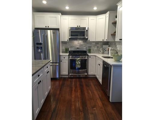 24 Pleasant View Ave, Everett, MA 02149 photo 4