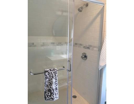 24 Pleasant View Ave, Everett, MA 02149 photo 12