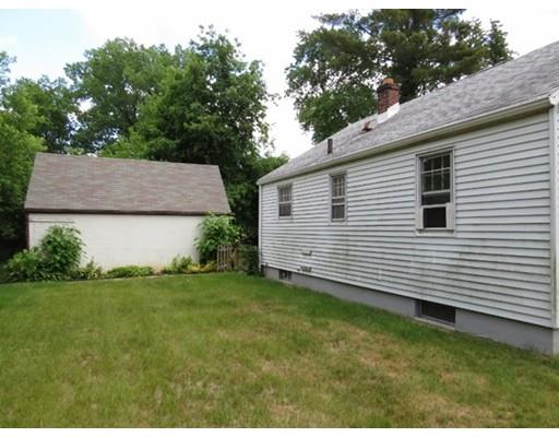 36 Lawn St, Springfield, MA 01108 photo 11