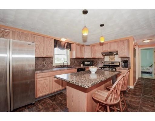 48 Cheyenne Rd, Worcester, MA 01606 photo 2