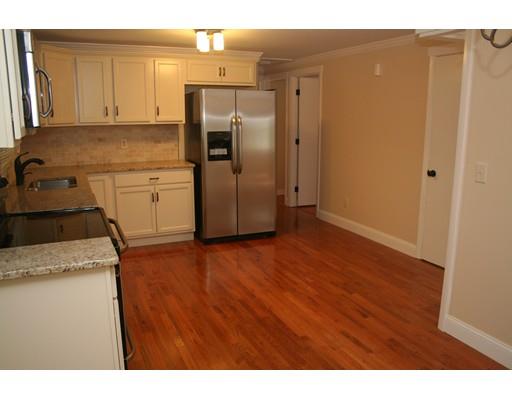 112 Fair Oak Rd, Springfield, MA 01128 photo 5