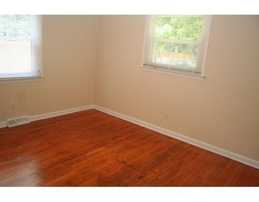 112 Fair Oak Rd, Springfield, MA 01128 photo 11