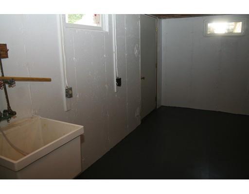 112 Fair Oak Rd, Springfield, MA 01128 photo 29