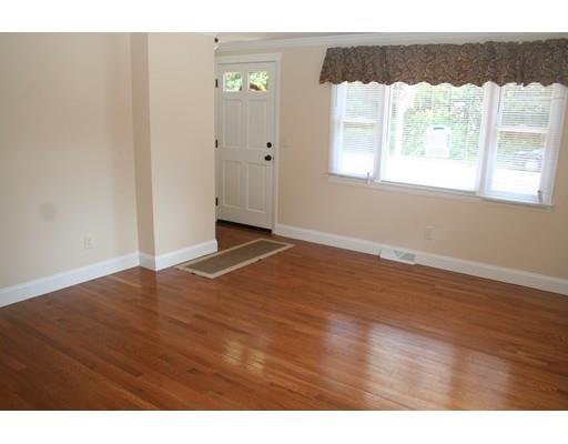 112 Fair Oak Rd, Springfield, MA 01128 photo 15
