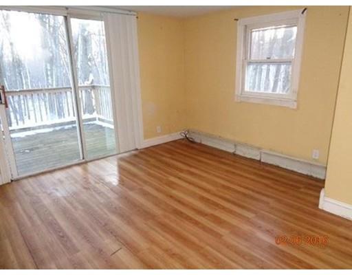 14 Beale St, Worcester, MA 01606 photo 8