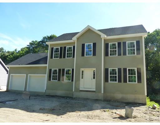 58 Berry Rd, Lowell, MA 01854 photo 2