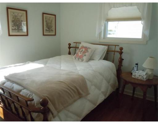 47 Judith St, Springfield, MA 01118 photo 10