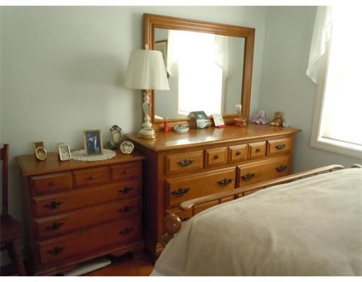 47 Judith St, Springfield, MA 01118 photo 11