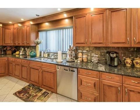 31 Myrtle St, Everett, MA 02149 photo 5