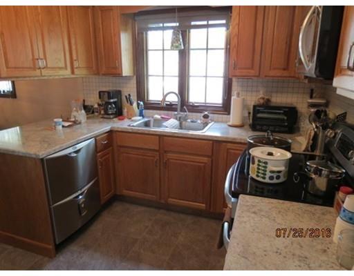 189 N Marion St, Fall River, MA 02723 photo 12
