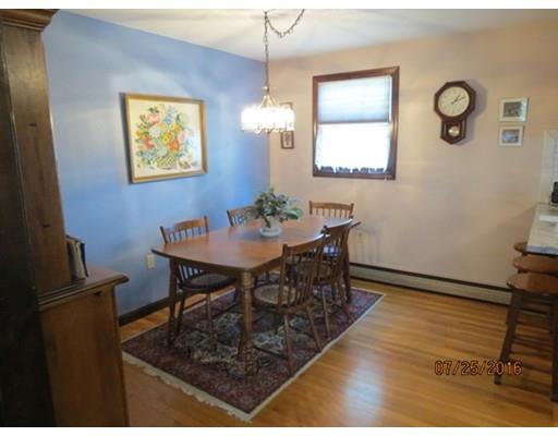 189 N Marion St, Fall River, MA 02723 photo 4
