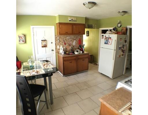85 Edgeland St, Springfield, MA 01108 photo 4