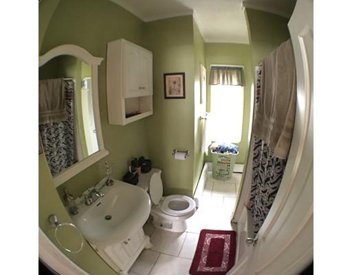 85 Edgeland St, Springfield, MA 01108 photo 9