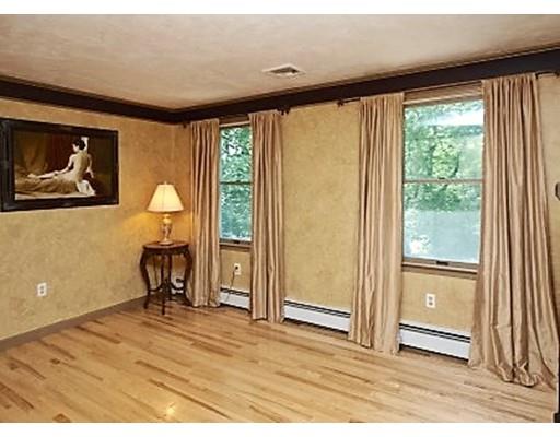 4 Walnut St, Upton, MA 01568 photo 15
