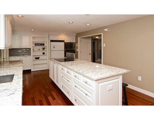 4 Walnut St, Upton, MA 01568 photo 3
