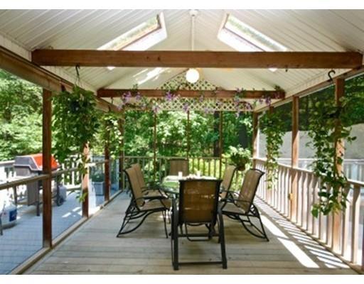 4 Walnut St, Upton, MA 01568 photo 20