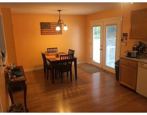 273 Dorset St, Springfield, MA 01108 photo 5