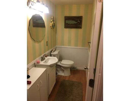 273 Dorset St, Springfield, MA 01108 photo 8